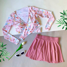 Alohaswimwear Bella set ชุดว่ายน้ำครอปแขนยาว ลายนกฟลามิงโก้ พร้อมกระโปรง - Alohaswimwear, ชุดว่ายน้ำ