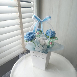 Bangkokflower BLOOM BOX FOR MOM ตระกร้าดอกไม้ถักเพื่อแม่ - Ausiris, อุปกรณ์ตกแต่งภายในบ้าน