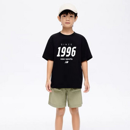 EMAS.HOUSE เสื้อยืดคอกลมเด็ก ผ้าคอตตอน 1996 สีดำ - EMAS.HOUSE, เสื้อผ้า/ชุดชั้นในให้นม