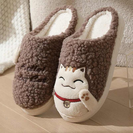 Fashion slippers รองเท้าใส่ในบ้าน ลายแมวกวัก PVC พื้นยางกันลื่น - fashion slippers, รองเท้า