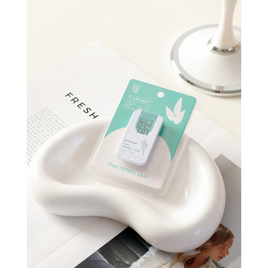 Feelfin ยาหม่องอโรม่า (ตลับสีขาว) - Feelfin, สมุนไพร