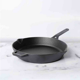 MEYER CAST IRON 26CM กระทะเหล็กหล่อมีด้ามจับ SKILLET (48122-C) - MEYER, ห้องครัวและอุปกรณ์