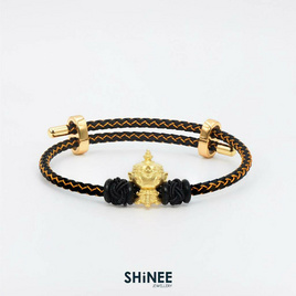 Shinee Jewellery ชาร์มท้าวเวสสุวรรณ ขนาด Freesize สายสีดำทอง ไหมสีดำ - Shinee Jewellery, กำไล และสร้อยข้อมือ