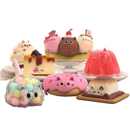 Toytopia Nyan-licious! by Nyammy Treats Series by Mighty Jaxx (1 PC คละสี คละลาย) - Toytopia
