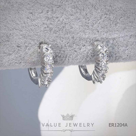 ValueJewelry ต่างหูห่วง ฝังคริสตัลเพชรกลม 1แถว 5เม็ดเรียง ER1204 - ValueJewelry, เครื่องประดับผู้หญิง