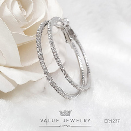 ValueJewelry ต่างหูห่วง ประดับคริสตัลแท้ ขนาด2มิลรอบวง ขนาด วง4เซน เงินแท้ ER1237 - ValueJewelry, เครื่องประดับผู้หญิง