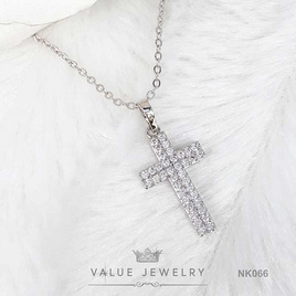 ValueJewelry สร้อยคอพร้อมจี้ ฝังคริสตัลละเอียด สองแถว ลาย ไม้กางเขน  ขนาดพอเหมาะ NK066 - ValueJewelry, แฟชั่น