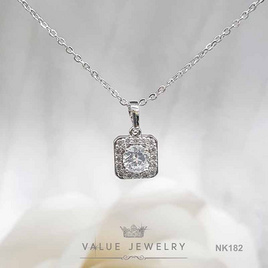 ValueJewelry สร้อยคอประดับจี้คริสตัล ฝังเพชรรอบทรงสี่เหลี่ยมเหมือนเพชรแท้ NK182 - ValueJewelry, แฟชั่นผู้หญิง