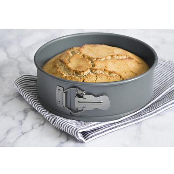 Meyer BakeMaster แม่พิมพ์เค้กทรงกลม ขนาด 23 ซม. Springform Cake Tin (47338-C)