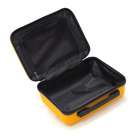 HQ LUGGAGE กระเป๋าเดินทาง PP ขนาด 14 นิ้ว รุ่น 8801 สีเหลือง HQ LUGGAGE กระเป๋าเดินทาง PP ขนาด 14 นิ้ว รุ่น 8801 สีเหลือง