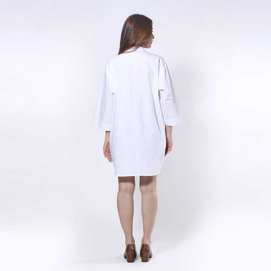 ALL BEAUTE Notty Dress Shirt เดรสเชิ้ตสีขาว ทรง Over Size แขน 5 ส่วน