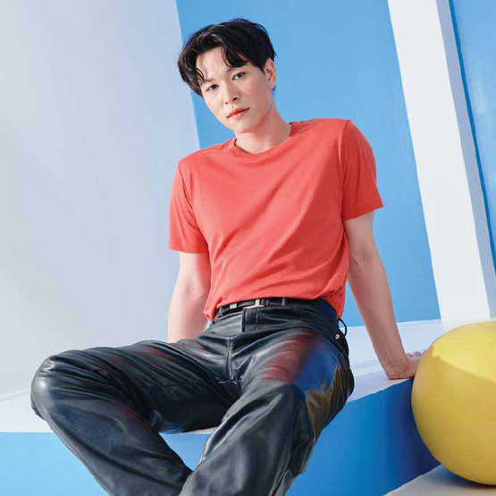 M2S Lifestyle เสื้อยืดคอกลมชาย ส้มนีออน M2S Lifestyle เสื้อยืดคอกลมชาย ส้มนีออน
