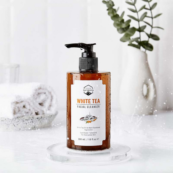 Naturista คลีนเซอร์ White Tea Facial Cleanser 300 มล.