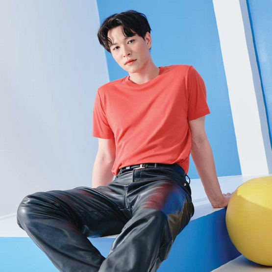 M2S Lifestyle เสื้อยืดคอกลมชาย ส้มนีออน GDM M2S Lifestyle เสื้อยืดคอกลมชาย ส้มนีออน GDM