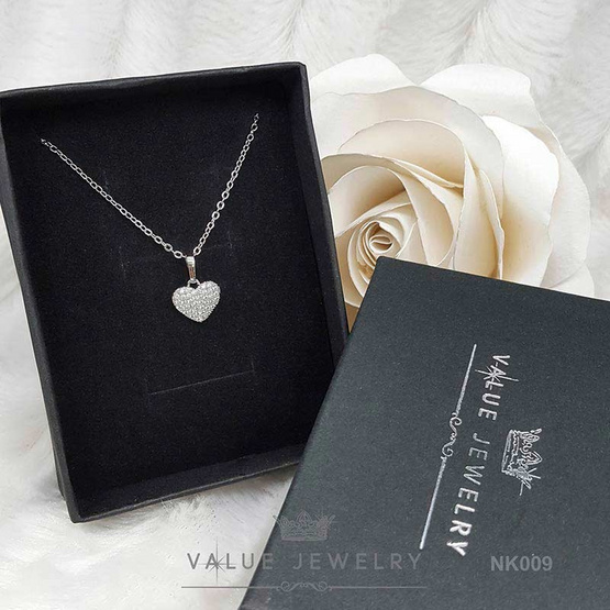 ValueJewelry สร้อยคอพร้อมจี้ ฝังคริสตัลละเอียด ลายหัวใจ ขนาดพอเหมาะ  NK009