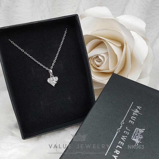 ValueJewelry สร้อยคอพร้อมจี้ ฝังคริสตัลแท้ ลายหัวใจขนาดเล็ก  NK063