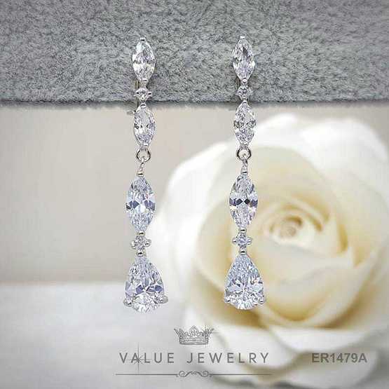 ValueJewelry ต่างหูหนีบแบบยาว ประดับคริสตัลแท้ทรงทรงเพชรมาคี สลับเพชรกลม ขนาดพอเหมาะ