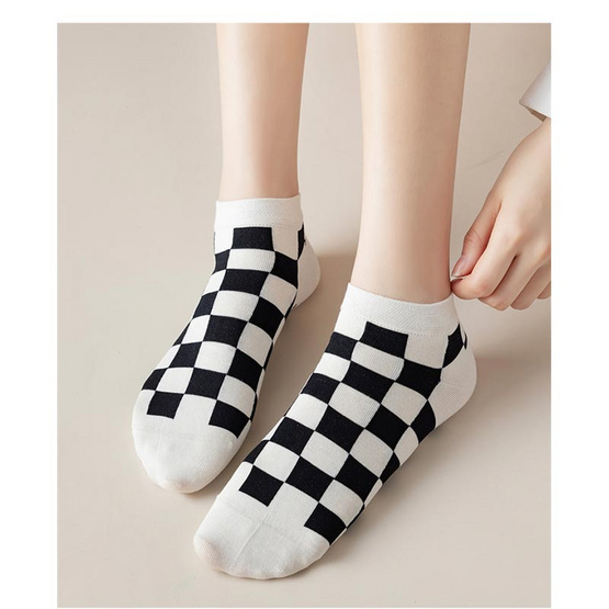 CC SOCK ถุงเท้าข้อสั้นสีดำ-ขาว แพ็ก 5 คู่