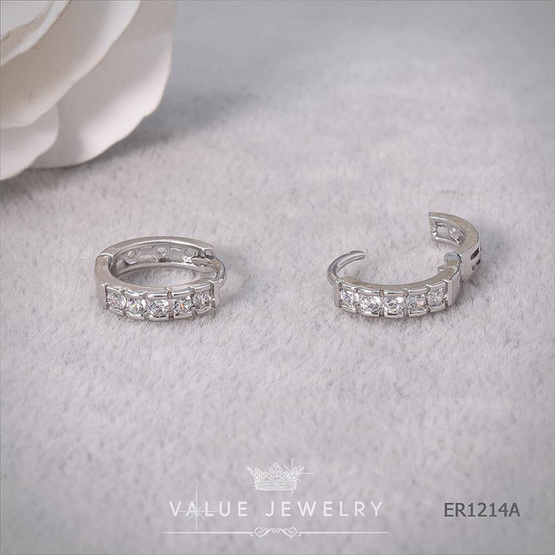 ValueJewelry ต่างหูห่วง ฝังคริสตัลเพชรกลม  ขอบเหลี่ยม 1แถว 5เม็ดเรียง  ER1214