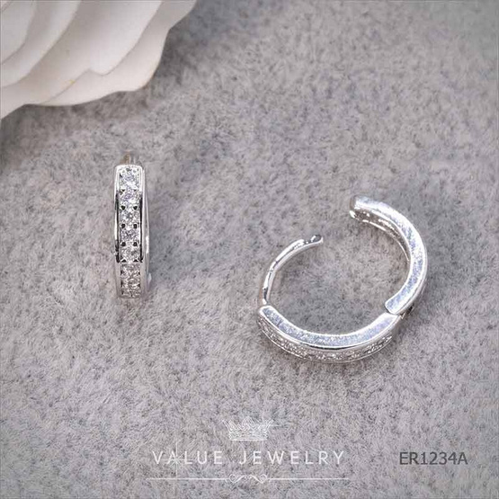 ValueJewelry ต่างหูห่วง คริสตัลแท้ 1แถว ขนาดพอเหมาะ ER1234 ValueJewelry ต่างหูห่วง คริสตัลแท้ 1แถว ขนาดพอเหมาะ ER1234