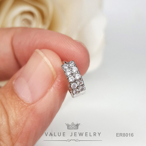 ValueJewelry ต่างหูห่วง ฝังคริสตัลแท้2แถว ขนาดเล็ก ต่างหู ตุ้มหู เครื่องประดับ ER8016