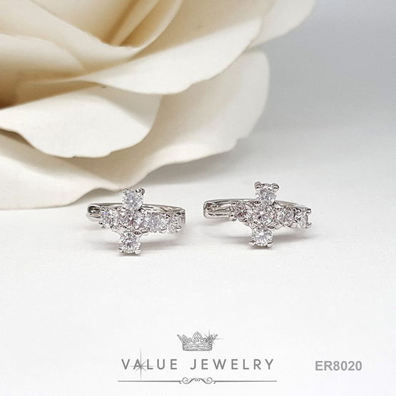 ValueJewelry ต่างหูห่วง กางเขน Cross คริสตัลแท้ ใส่ติดหู ใส่ได้ทุกวัน ER8020