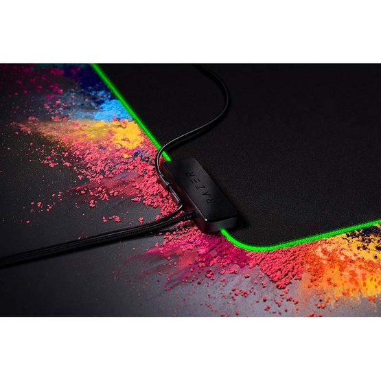 Razer แผ่นรองเมาส์เกม Goliathus Chroma