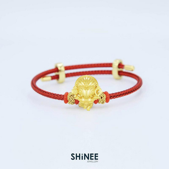 Shinee Jewellery ชาร์มพระพิฆเนศ ปางลีลา เสริมความสำเร็จ ขนาด Freesize สายสีแดงไหมทอง