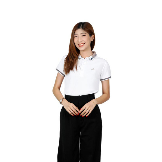 CP ALL เสื้อโปโลหญิง Upcycling สีขาวปกน้ำตาล CP ALL เสื้อโปโลหญิง Upcycling สีขาวปกน้ำตาล