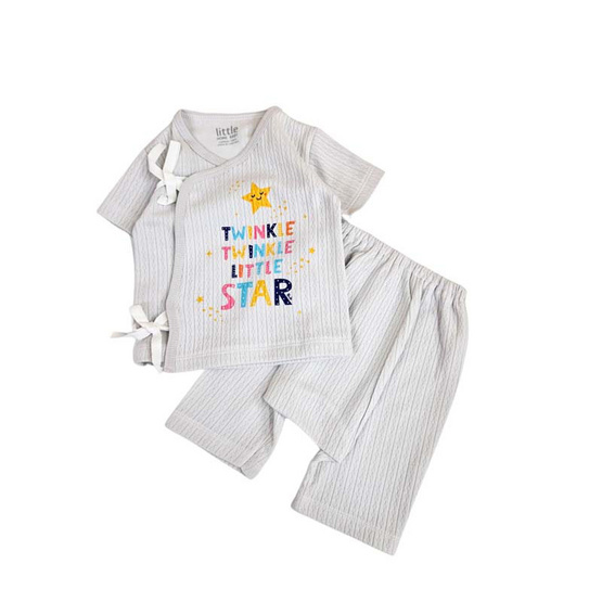 Little home baby ชุดเด็กแรกเกิด ผูกเชือกด้านหน้า แขนสั้น ผ้าออแกนิคคอตตอน (0-3เดือน) Little home baby ชุดเด็กแรกเกิด ผูกเชือกด้านหน้า แขนสั้น ผ้าออแกนิคคอตตอน (0-3เดือน)