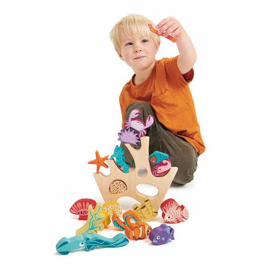 Tender Leaf Toys ของเล่นไม้ ตัวต่อสัตว์น้อยแห่งท้องทะเล Stacking Coral Reef