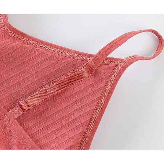 Bra Studio บราทรงสปอร์ท ไร้โครง สายบ่าปรับได้ พร้อมตะขอหลัง Free Size Bra Studio บราทรงสปอร์ท ไร้โครง สายบ่าปรับได้ พร้อมตะขอหลัง Free Size