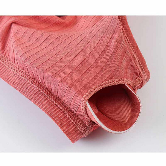 Bra Studio บราทรงสปอร์ท ไร้โครง สายบ่าปรับได้ พร้อมตะขอหลัง Free Size Bra Studio บราทรงสปอร์ท ไร้โครง สายบ่าปรับได้ พร้อมตะขอหลัง Free Size