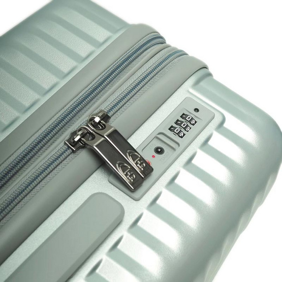 HQ LUGGAGE กระเป๋าเดินทาง ซิปกันเจาะ 4ล้อคู่ TSA รุ่น 5521