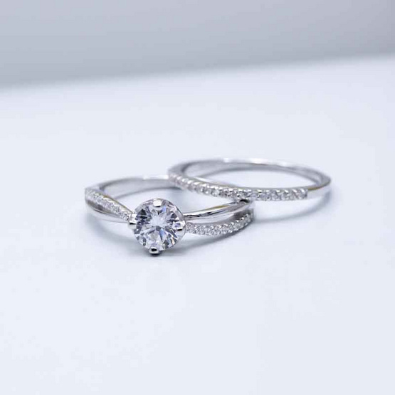 Beauty Jewelry แหวนคู่เงินแท้ 92.5% ประดับเพชร CZ รุ่น RS2069-RR เคลือบทองคำขาว Beauty Jewelry แหวนคู่เงินแท้ 92.5% ประดับเพชร CZ รุ่น RS2069-RR เคลือบทองคำขาว