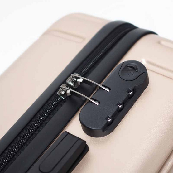 HQ LUGGAGE กระเป๋าเดินทาง ABS 4 ล้อคู่ กุญแจล็อค 3 รหัส รุ่น 8865 HQ LUGGAGE กระเป๋าเดินทาง ABS 4 ล้อคู่ กุญแจล็อค 3 รหัส รุ่น 8865
