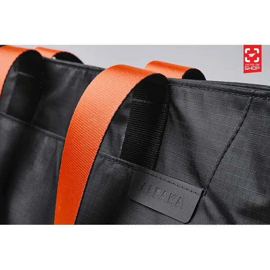 Alpaka กระเป๋า Elements Tote สี Black (AA010370110) Alpaka กระเป๋า Elements Tote สี Black (AA010370110)