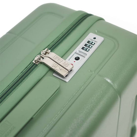 HQ LUGGAGE | SPY x FAMILY กระเป๋าเดินทาง 20 นิ้ว 100% PC รุ่น SF007 HQ LUGGAGE | SPY x FAMILY กระเป๋าเดินทาง 20 นิ้ว 100% PC รุ่น SF007