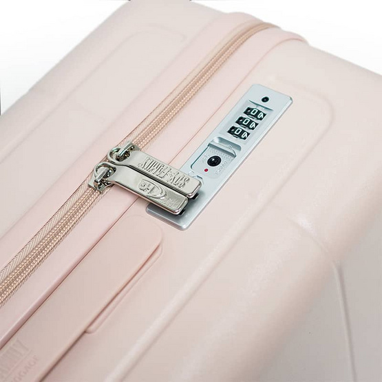 HQ LUGGAGE | SPY x FAMILY กระเป๋าเดินทาง 20 นิ้ว 100% PC รุ่น SF007 HQ LUGGAGE | SPY x FAMILY กระเป๋าเดินทาง 20 นิ้ว 100% PC รุ่น SF007