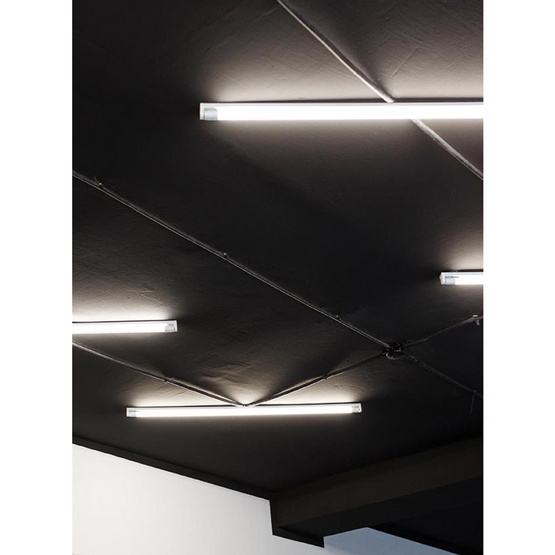 HI-TEK หลอด LED อีโค่ T8 แบบเข้าไฟ2ด้าน 18W แสงขาว (แพ็ก 4 ชิ้น) HI-TEK หลอด LED อีโค่ T8 แบบเข้าไฟ2ด้าน 18W แสงขาว (แพ็ก 4 ชิ้น)