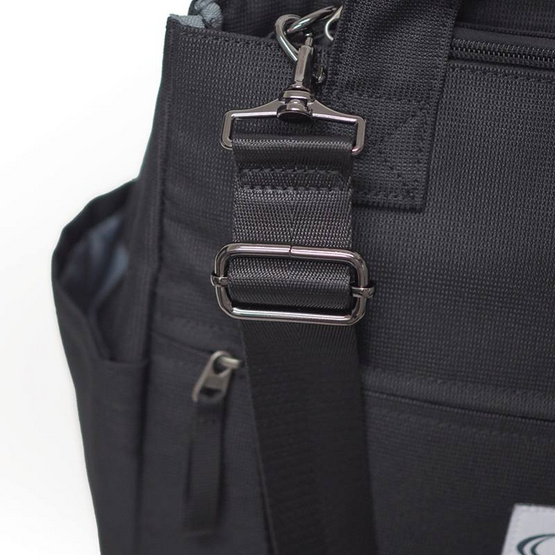 HQ LUGGAGE กระเป๋า 3 IN 1 กระเป๋าสะพายข้าง กระเป๋าถือ กระเป๋าเป้ รุ่น 168 HQ LUGGAGE กระเป๋า 3 IN 1 กระเป๋าสะพายข้าง กระเป๋าถือ กระเป๋าเป้ รุ่น 168