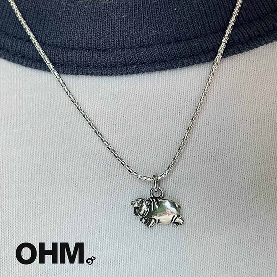 OHM X Moo Deng สร้อยคอพร้อมจี้หมูเด้ง เงินแท้ 925 ยาว 45 cm OHM X Moo Deng สร้อยคอพร้อมจี้หมูเด้ง เงินแท้ 925 ยาว 45 cm