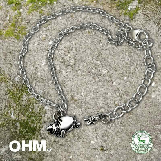 OHM X Moo Deng สร้อยข้อมือหมูเด้งเงินแท้ 925 ยาว 16–18 cm OHM X Moo Deng สร้อยข้อมือหมูเด้งเงินแท้ 925 ยาว 16–18 cm