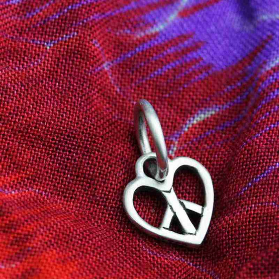 OHM Beads Charm จี้ Love - เครื่องประดับเงินแท้ Silver 925 OHM Beads Charm จี้ Love - เครื่องประดับเงินแท้ Silver 925
