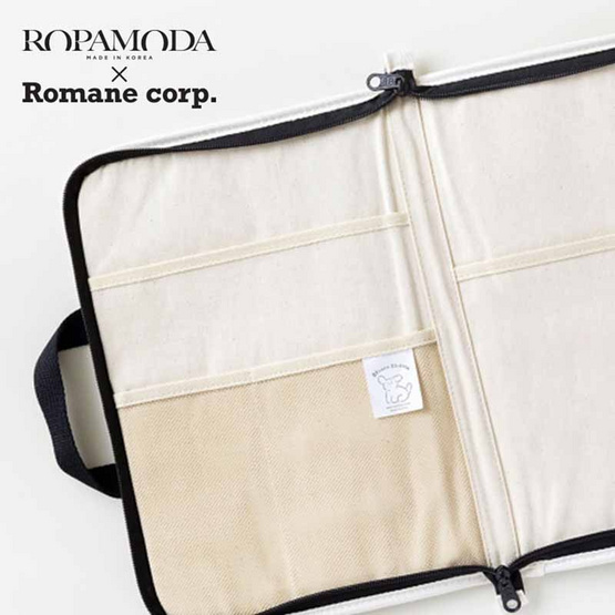 ROPAMODA กระเป๋าใส่โน้ตบุ๊คพุดเดิ้ล Brunch Brother 13 Type Poodle Open Laptop Pouch ROPAMODA กระเป๋าใส่โน้ตบุ๊คพุดเดิ้ล Brunch Brother 13 Type Poodle Open Laptop Pouch