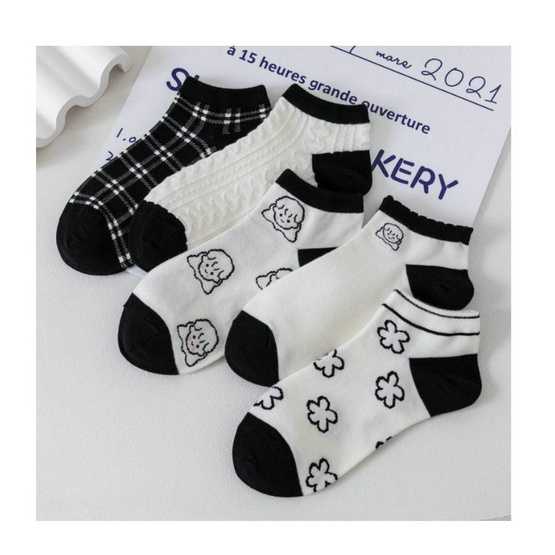 Fashion sock ถุงเท้าโทนขาว ดำ minimal (5ลาย/10คู่) Fashion sock ถุงเท้าโทนขาว ดำ minimal (5ลาย/10คู่)