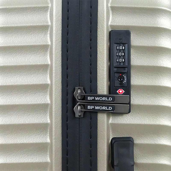 BP WORLD กระเป๋าเดินทาง EAGLE 8009 ขนาด 28 นิ้ว