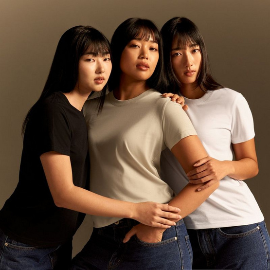 GQ Easy จีคิว อีซี่ เสื้อทรงผู้หญิง คอกลม