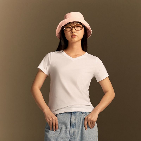 GQ Easy จีคิว อีซี่ เสื้อทรงผู้หญิง คอวี