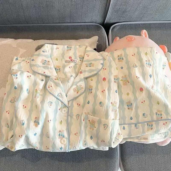 Forever25 ชุดนอนผู้หญิงคอปก เสื้อแขนสั้นพร้อมกางเกงขาสั้น สีครีมฟ้า